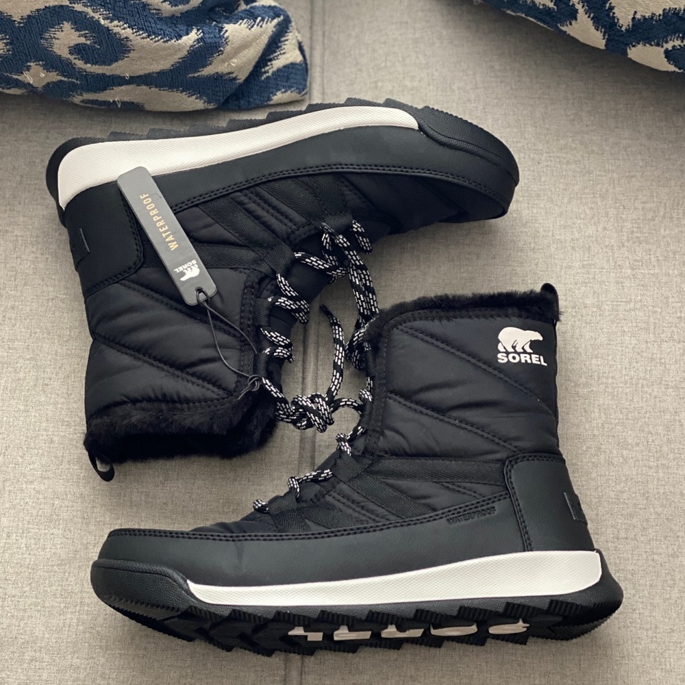 Sorel Atletic Black Winter Short Boots Waterproof
